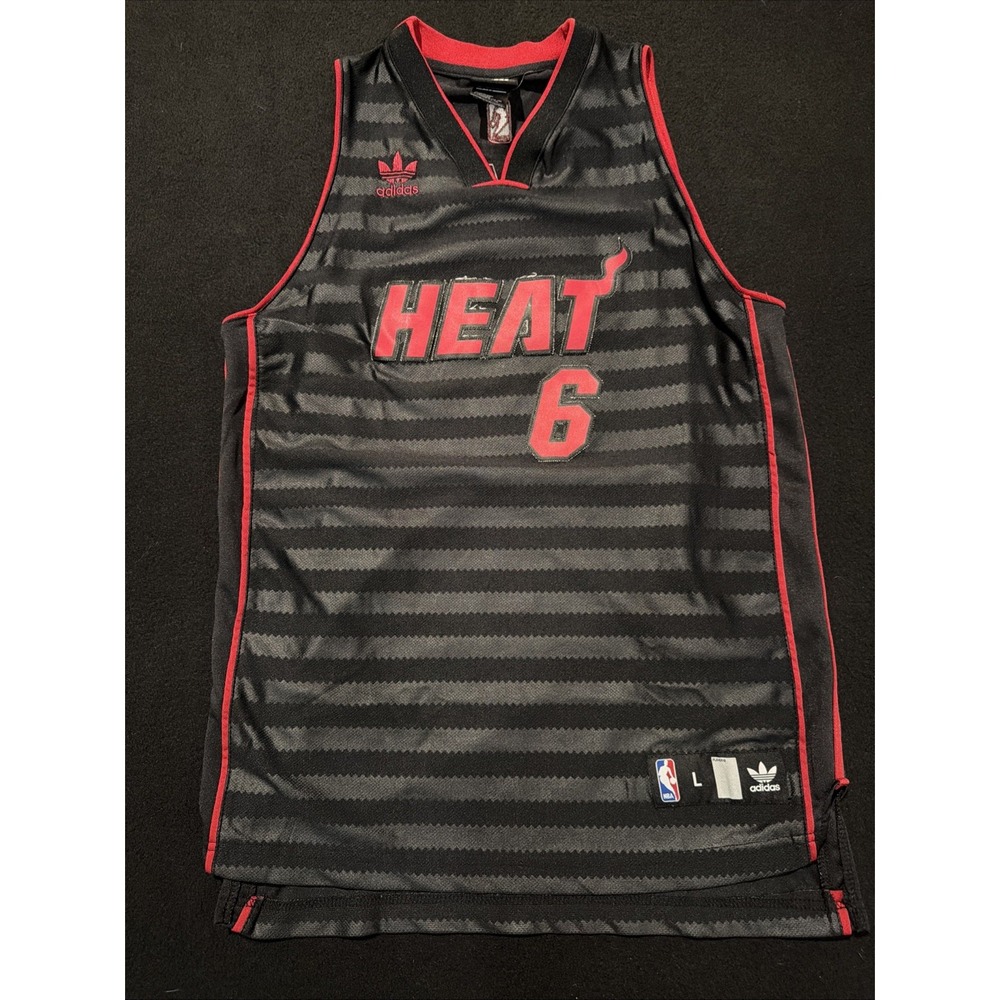 LeBron James Miami Heat adidas black red jersey Kid 14-16